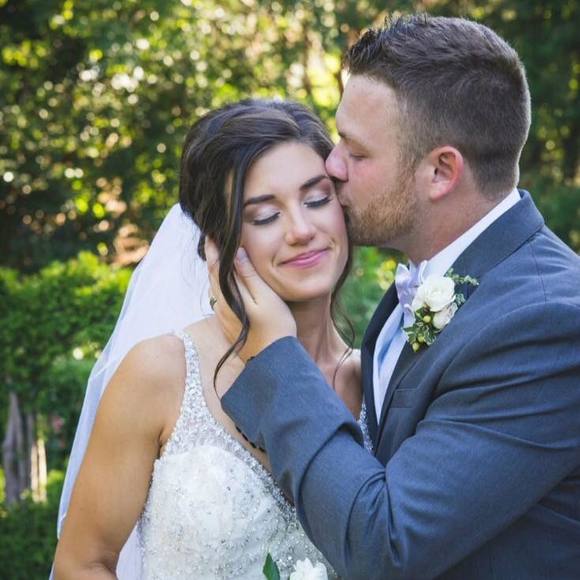 Meet your Posher, Danielle - Picture 1 of 1